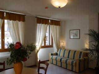 Residence Il Giglio Флоренция Екстериор снимка